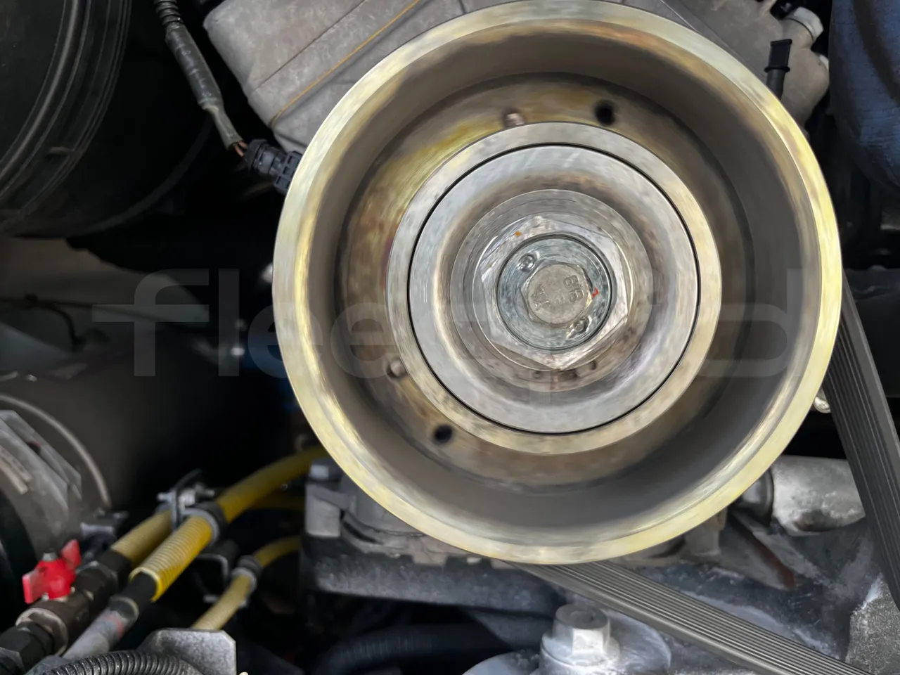 Iveco Magelys SFR2XX - Euro6 - 294kW - 12.830mt - air conditioning compressor