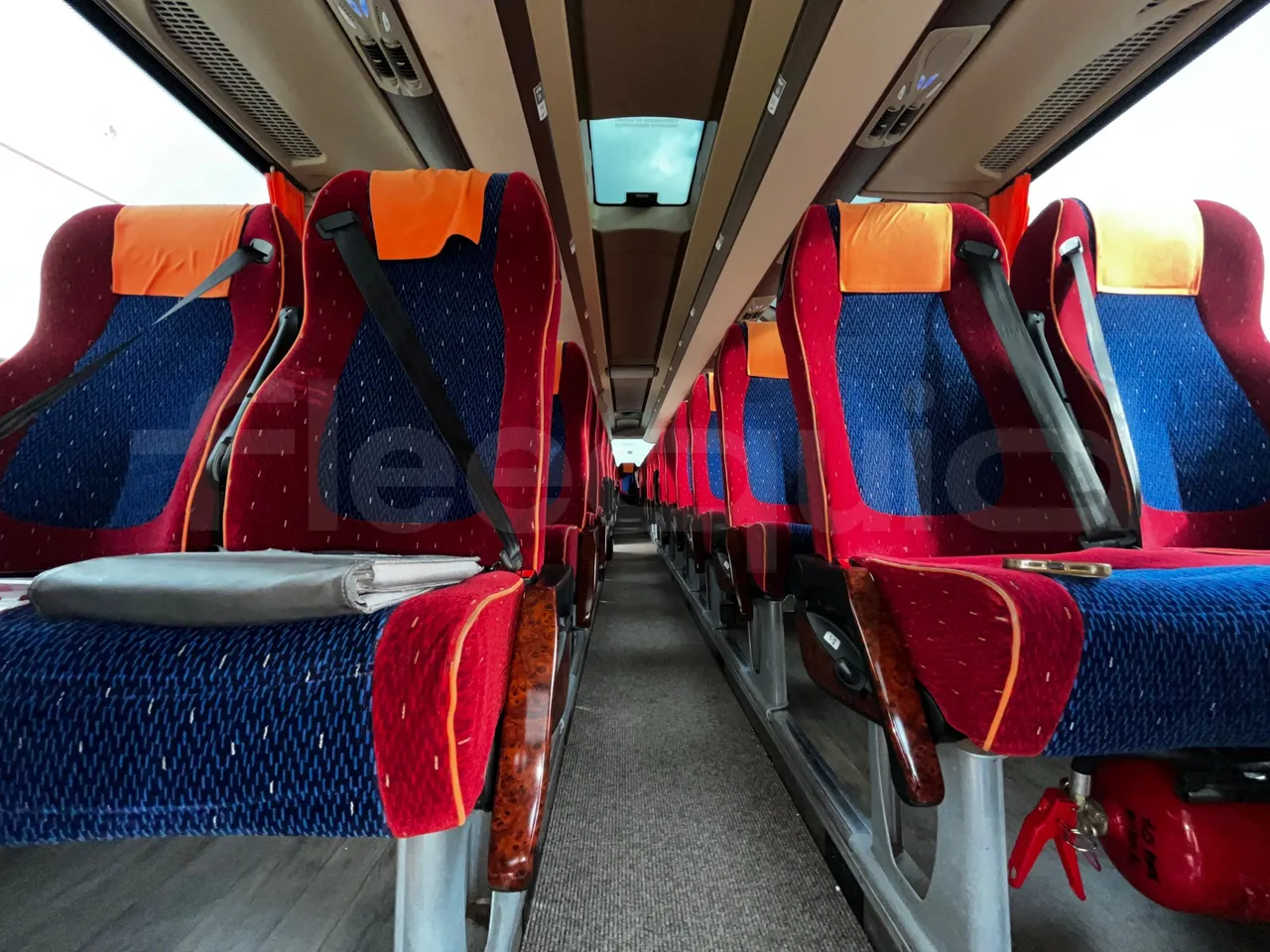 Iveco Magelys SFR2XX - Euro6 - 294kW - 12.830mt - disabled area photo