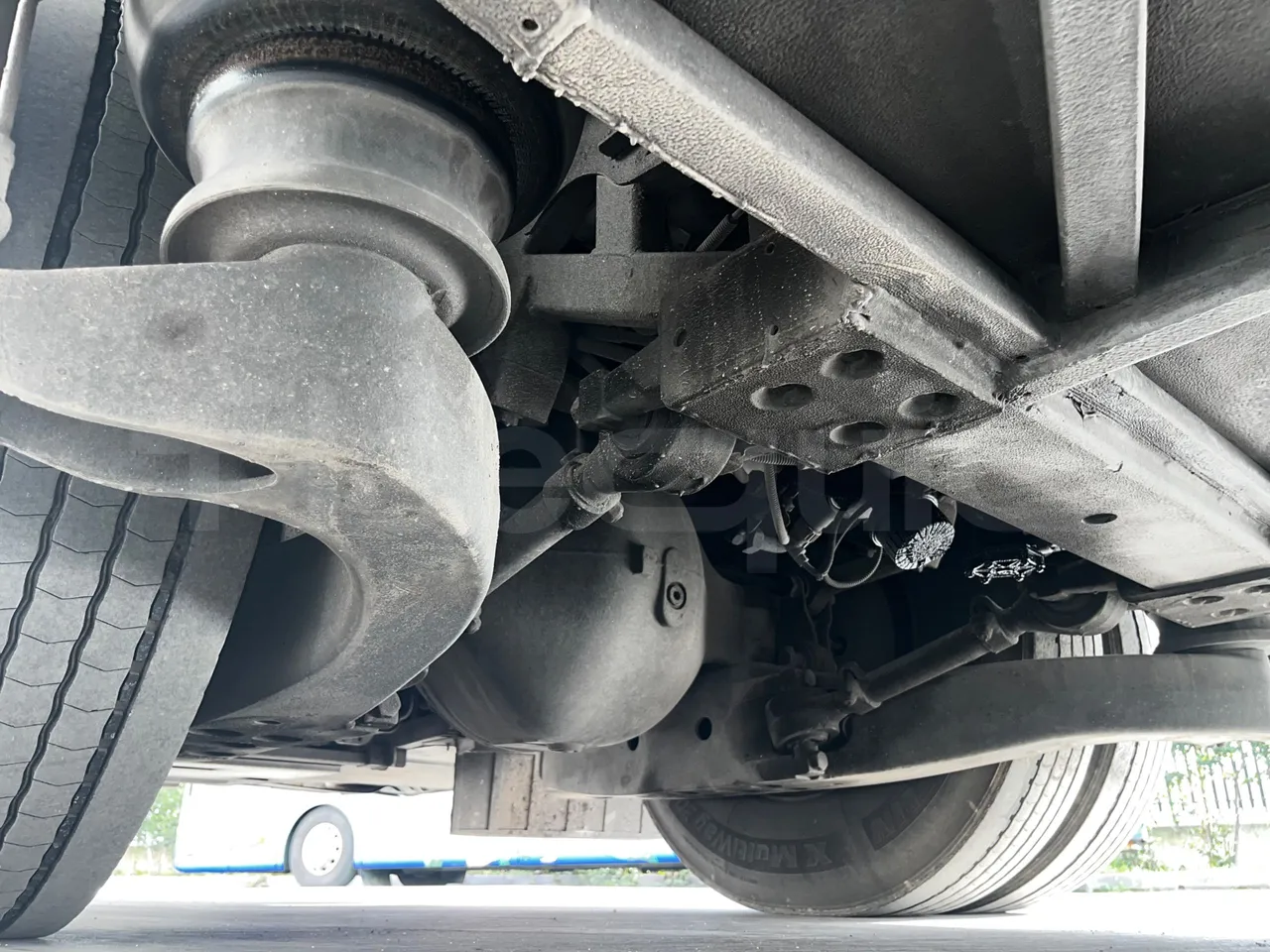 Iveco Magelys SFR2XX - Euro6 - 294kW - 12.830mt - axle 3 central