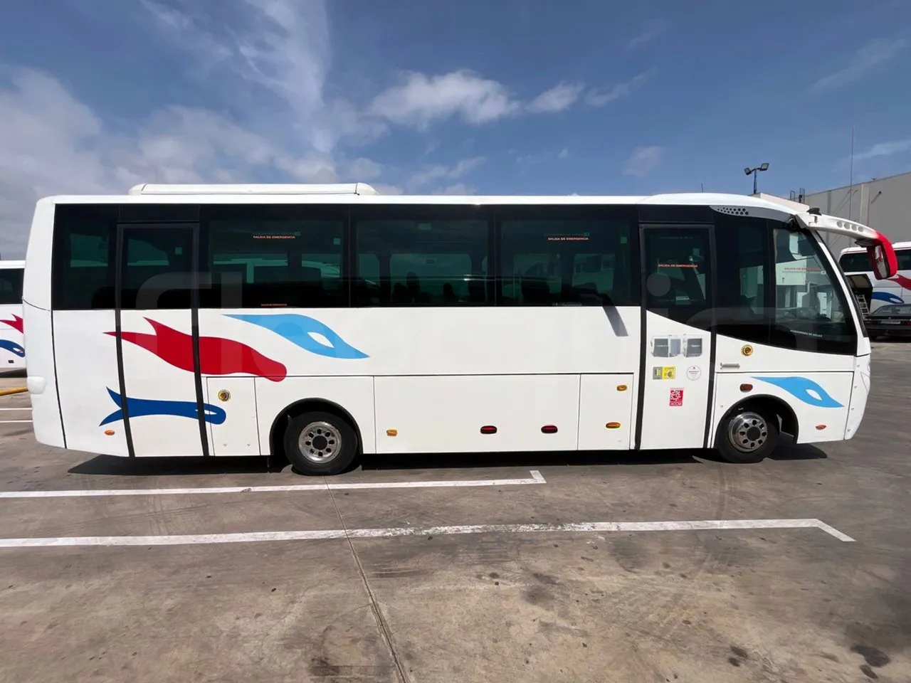 Man STC1 STC1 -EUR5-176kW -9.460m - right side doors closed