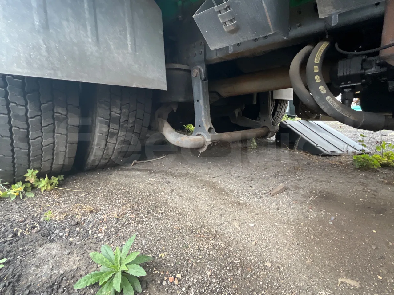 Iveco Magirus A260S/80 - Euro3 - 218kW - 9.450mt - central axle (18m)