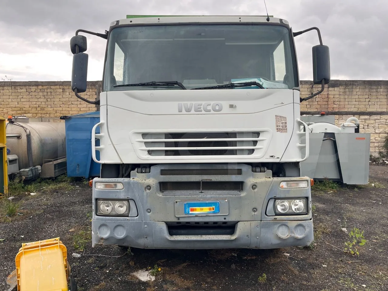 Iveco Magirus A260S/80 - Euro3 - 218kW - 9.450mt - front photo