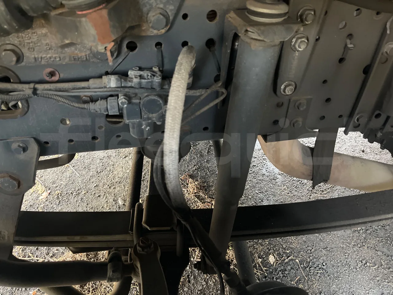 Iveco Magirus A260S/80 - Euro3 - 218kW - 9.450mt - front shock absorbers left