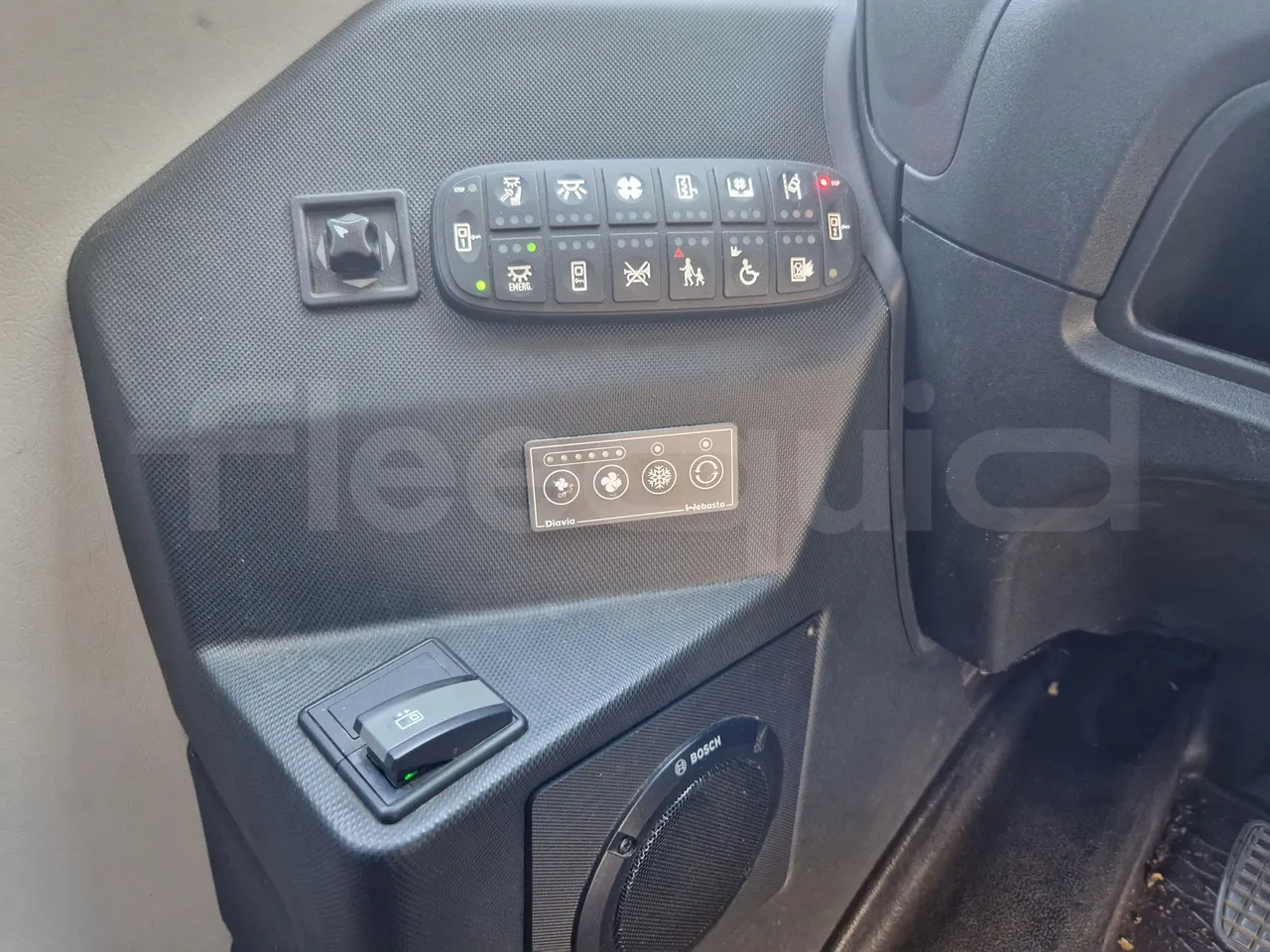 Iveco Indcar WGIVMY11 MOBI SCUOLABUS - EUR6 - 100Kw - 8,592m - onboard devices 2