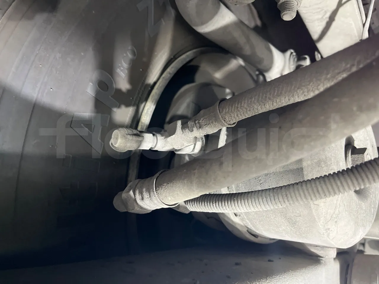 Irisbus 397E.12 397E.12.35-M/ Euro2 - 254 Kw - 12.000 Mt - axle 2 caliper brakes left