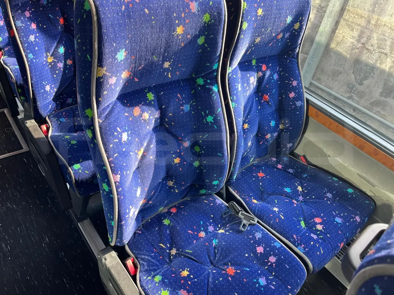 Irisbus 397E.12 397E.12.35-M/ Euro2 - 254 Kw - 12.000 Mt - central seat safety belt