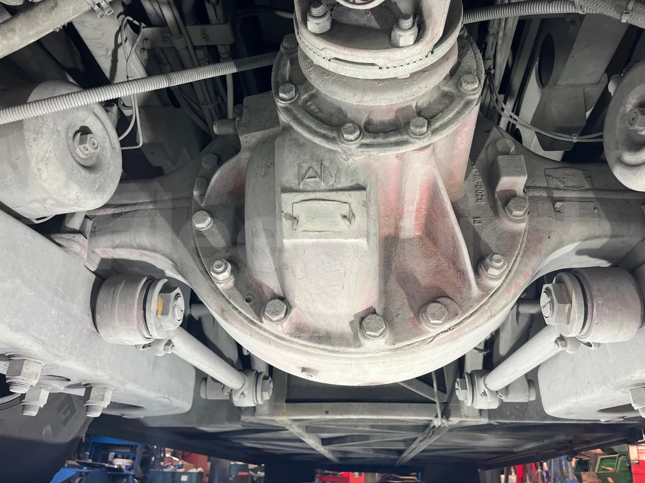 Irisbus 397E.12 397E.12.35-M/ Euro2 - 254 Kw - 12.000 Mt - differential photo