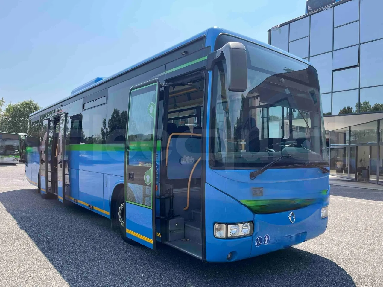 Iveco Crossway - 3/4 Front Right Side Doors Open