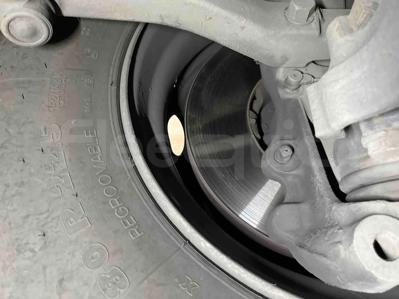 Iveco Crossway - First Axle Discs Left Side