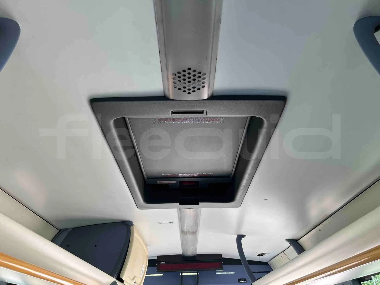 Iveco Crossway - Roof Hatch 1