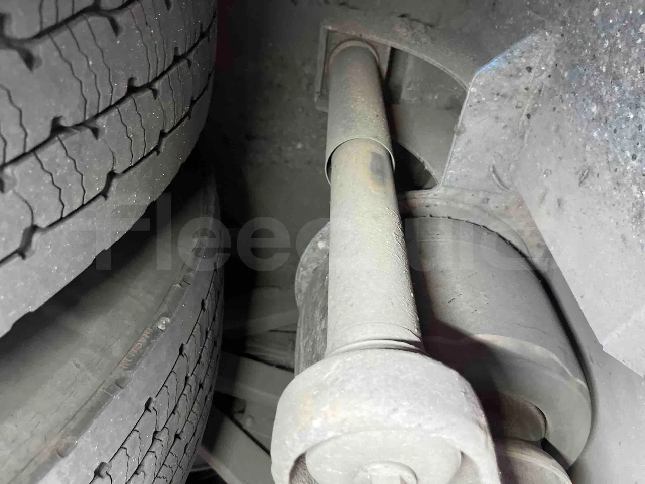 Iveco Crossway - Second Axle Second Shock Absorbers Left Side