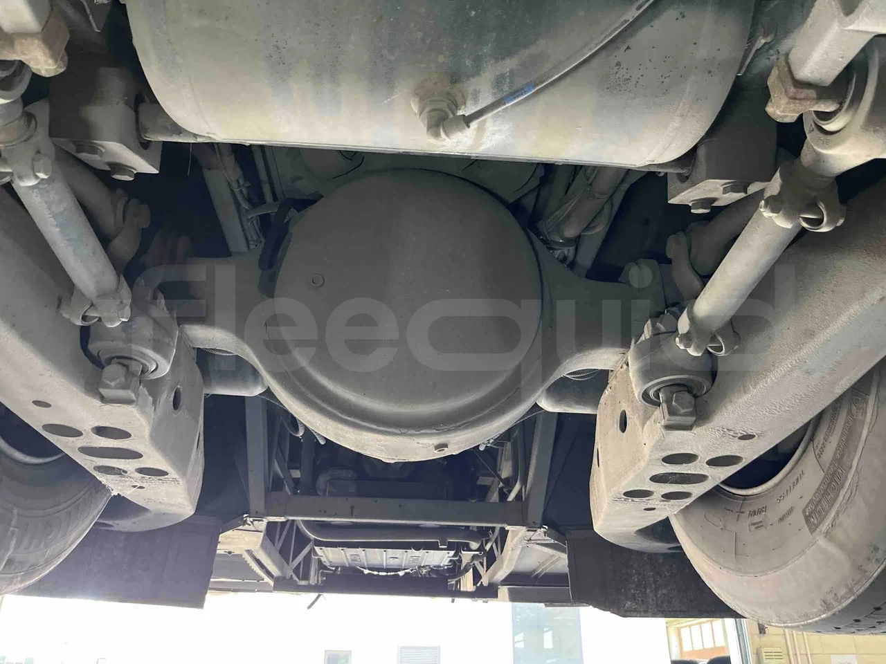 Iveco Crossway - Second Axle Central