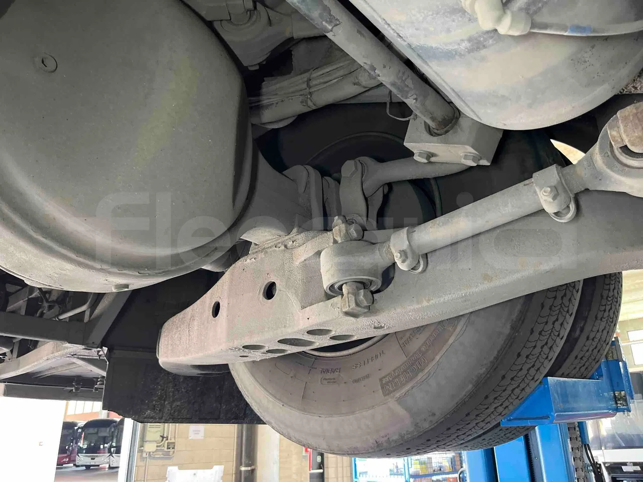 Iveco Crossway - Third Axle Right Side