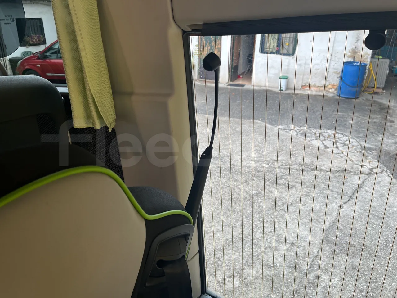 Mercedes-Benz Tourismo - Driver Microphone