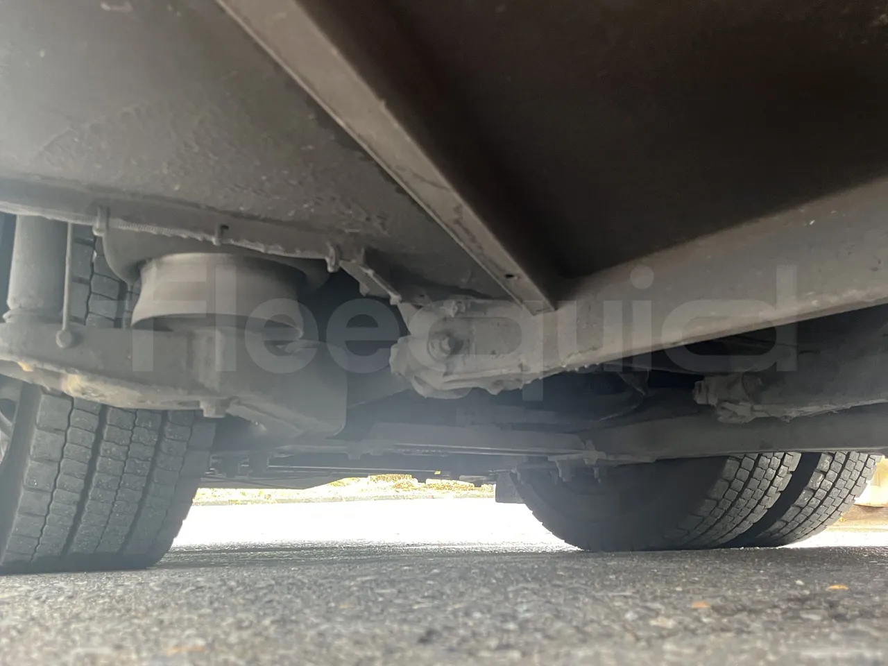 Mercedes-Benz Tourismo - Second Axle Caliper Brakes Left Side