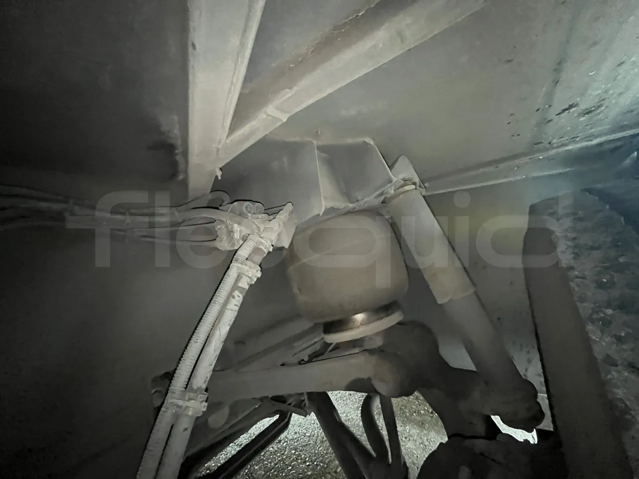 Mercedes-Benz Tourismo - First Axle Discs Left Side