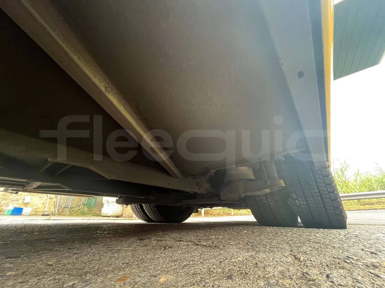 Mercedes-Benz Tourismo - First Axle Shock Absorbers Left Side