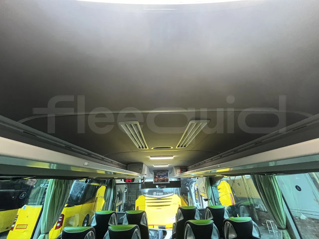 Mercedes-Benz Tourismo - Roof Hatch 2