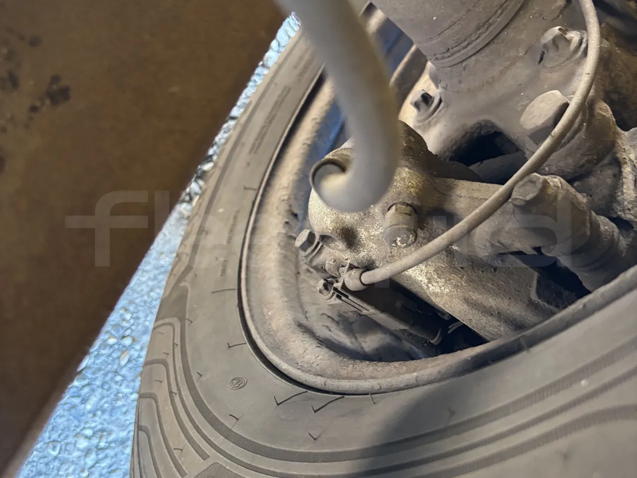 Mercedes-Benz Sprinter - Second Axle Caliper Brakes Left Side
