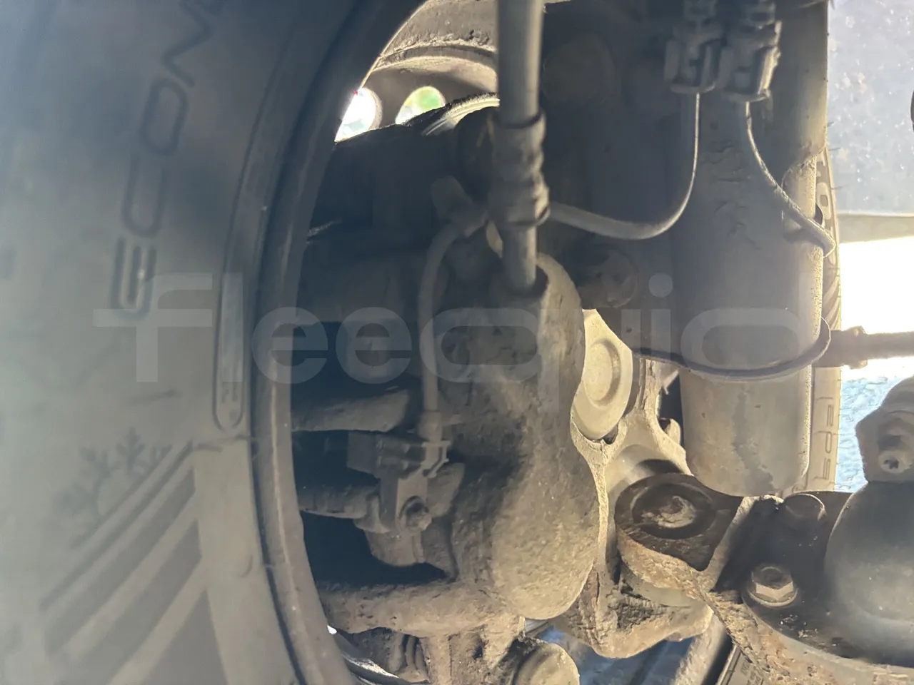 Mercedes-Benz Sprinter - First Axle Brake Calipers Left Side