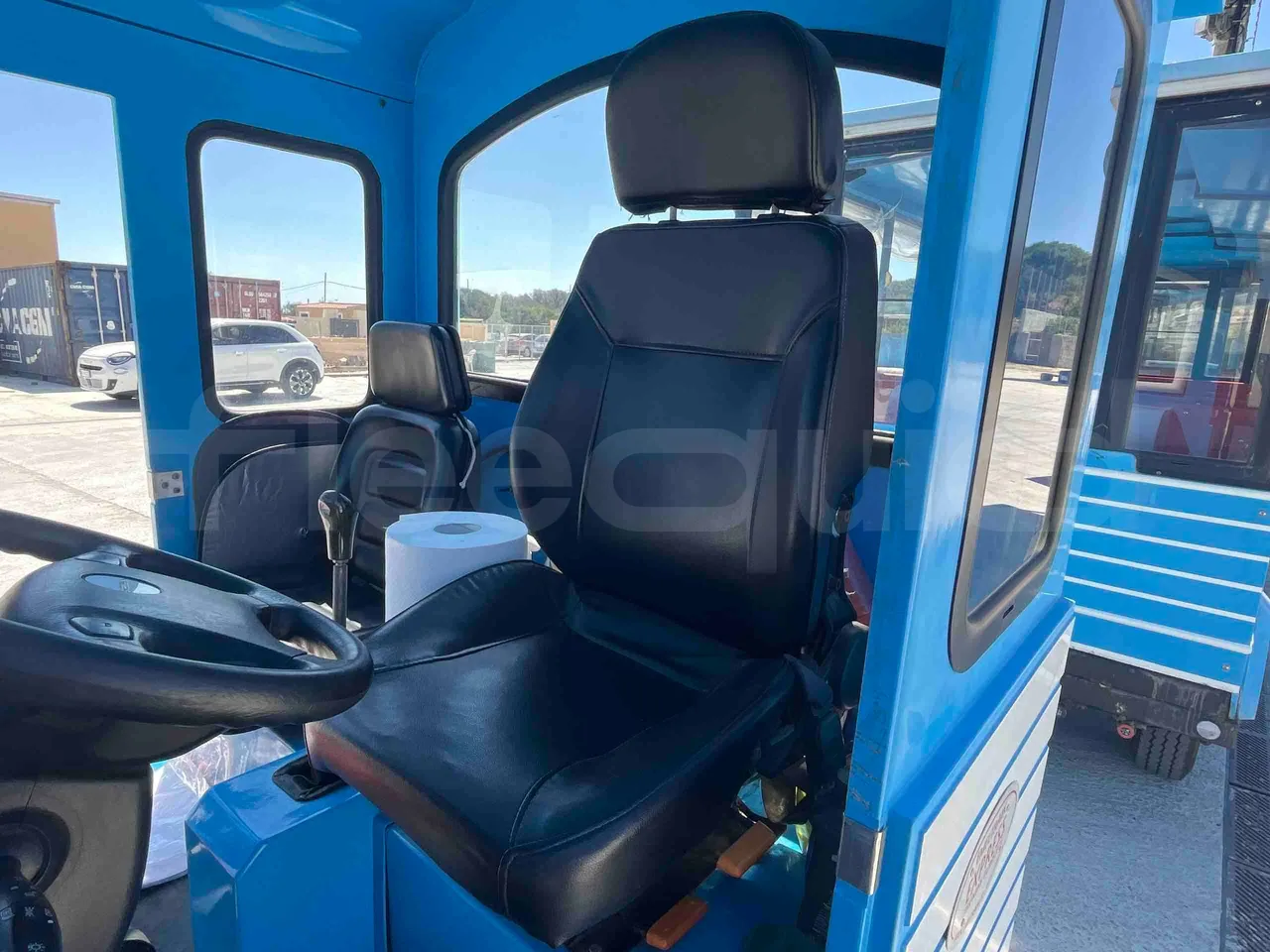 Tianjin Brother Tourist Train YLG 20V3 - driver's seat photo