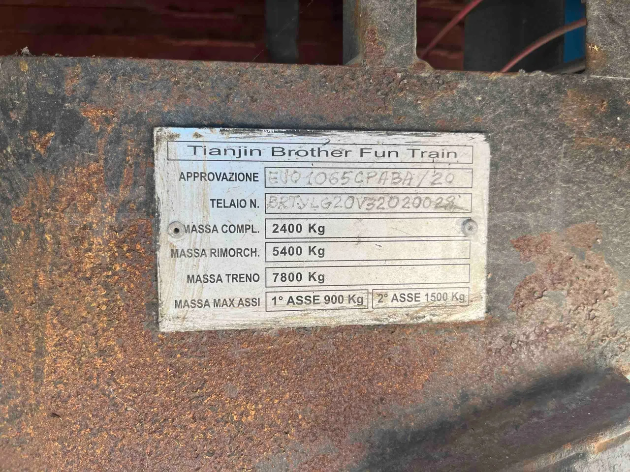 Tianjin Brother Tourist Train YLG 20V3 - vehicle plate photo