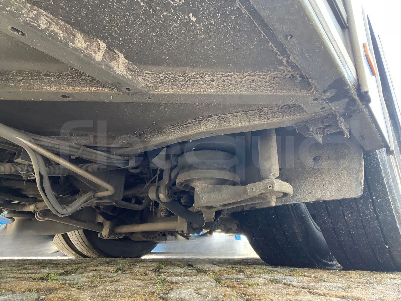 Mercedes-Benz Conecto 628881 - Euro6 - 220kW - 12.134mt - axel 3 caliper brakes right