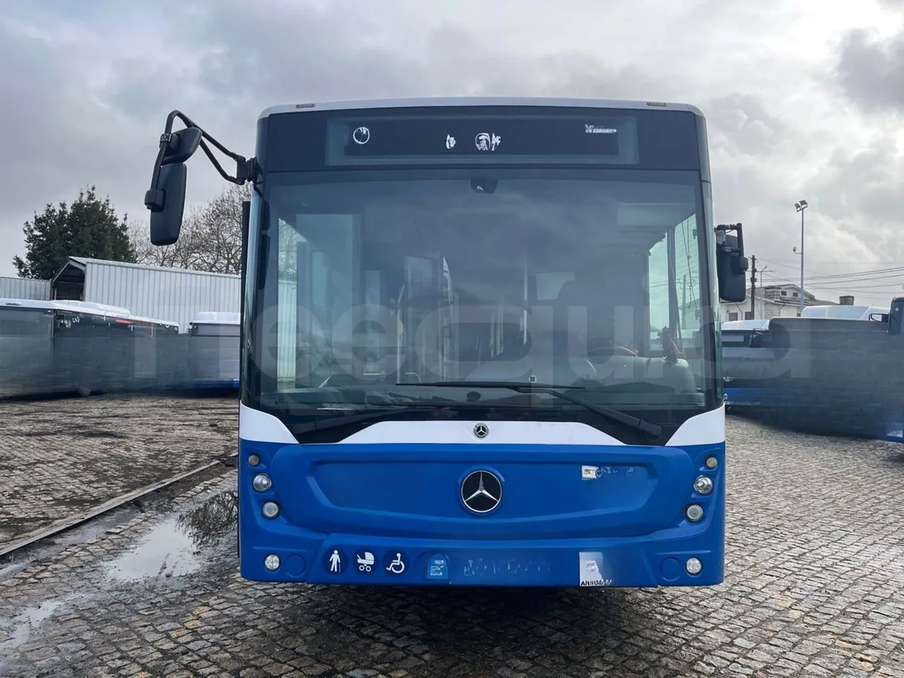 Mercedes-Benz Conecto 628881 - Euro6 - 220kW - 12.134mt - front photo