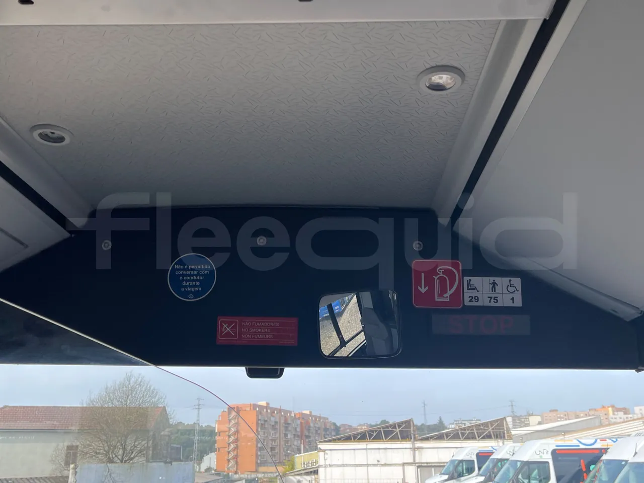 Mercedes-Benz Conecto 628881 - Euro6 - 220kW - 12.134mt - monitor detail photo