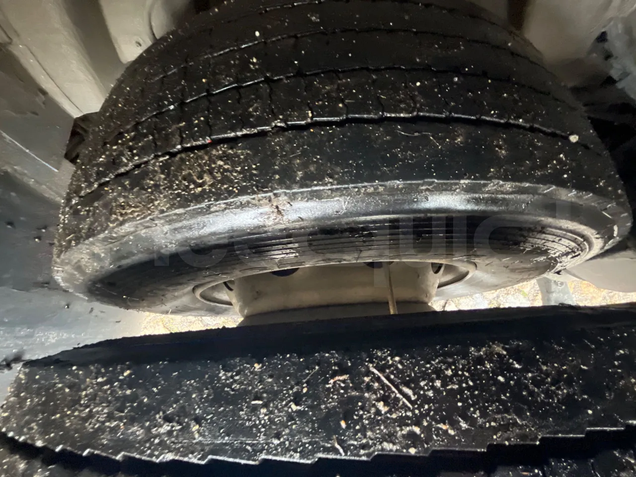 Mercedes-Benz Conecto 628881 - Euro6 - 220kW - 12.134mt - axle 3 air springs 1 right