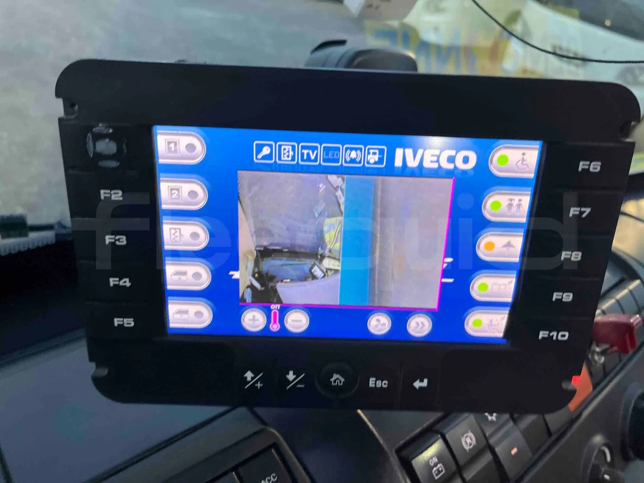 Iveco Ferqui Nora - EUR6 - 162kW - 9.070m - radio accessories photo