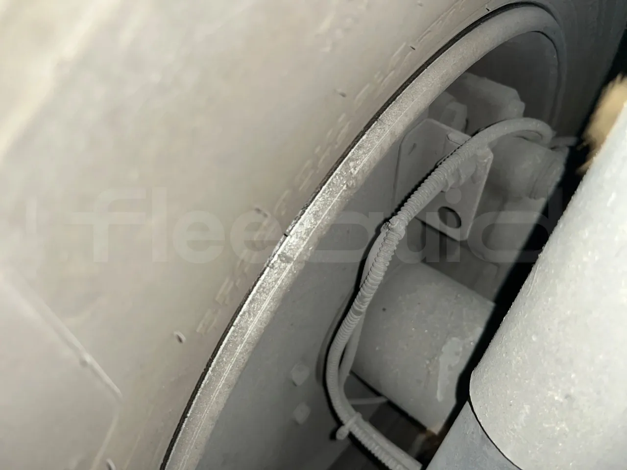 Iveco Ferqui Nora - EUR6 - 162kW - 9.070m - axle 2 discs right