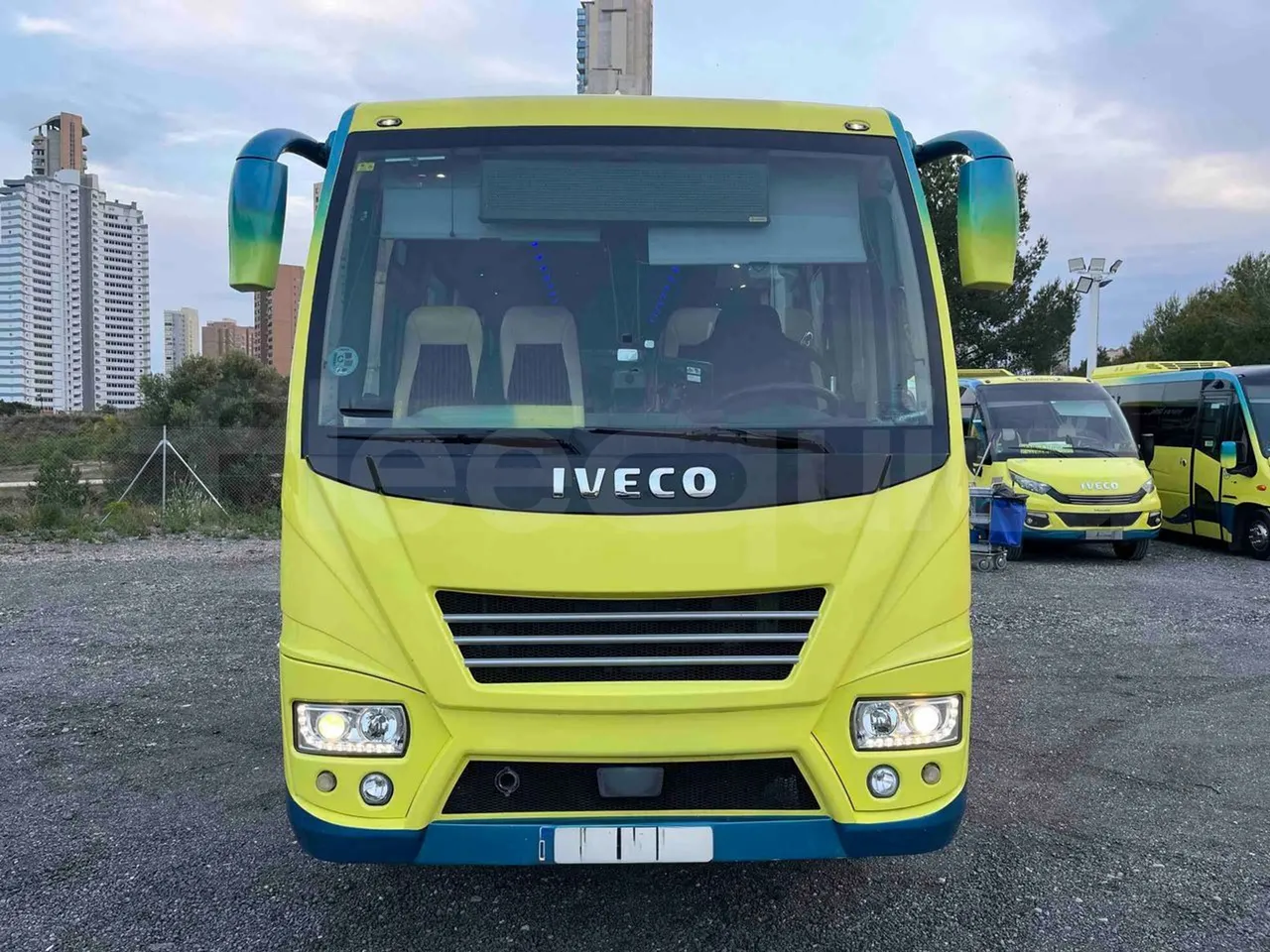 Iveco Ferqui Nora - EUR6 - 162kW - 9.070m - front photo