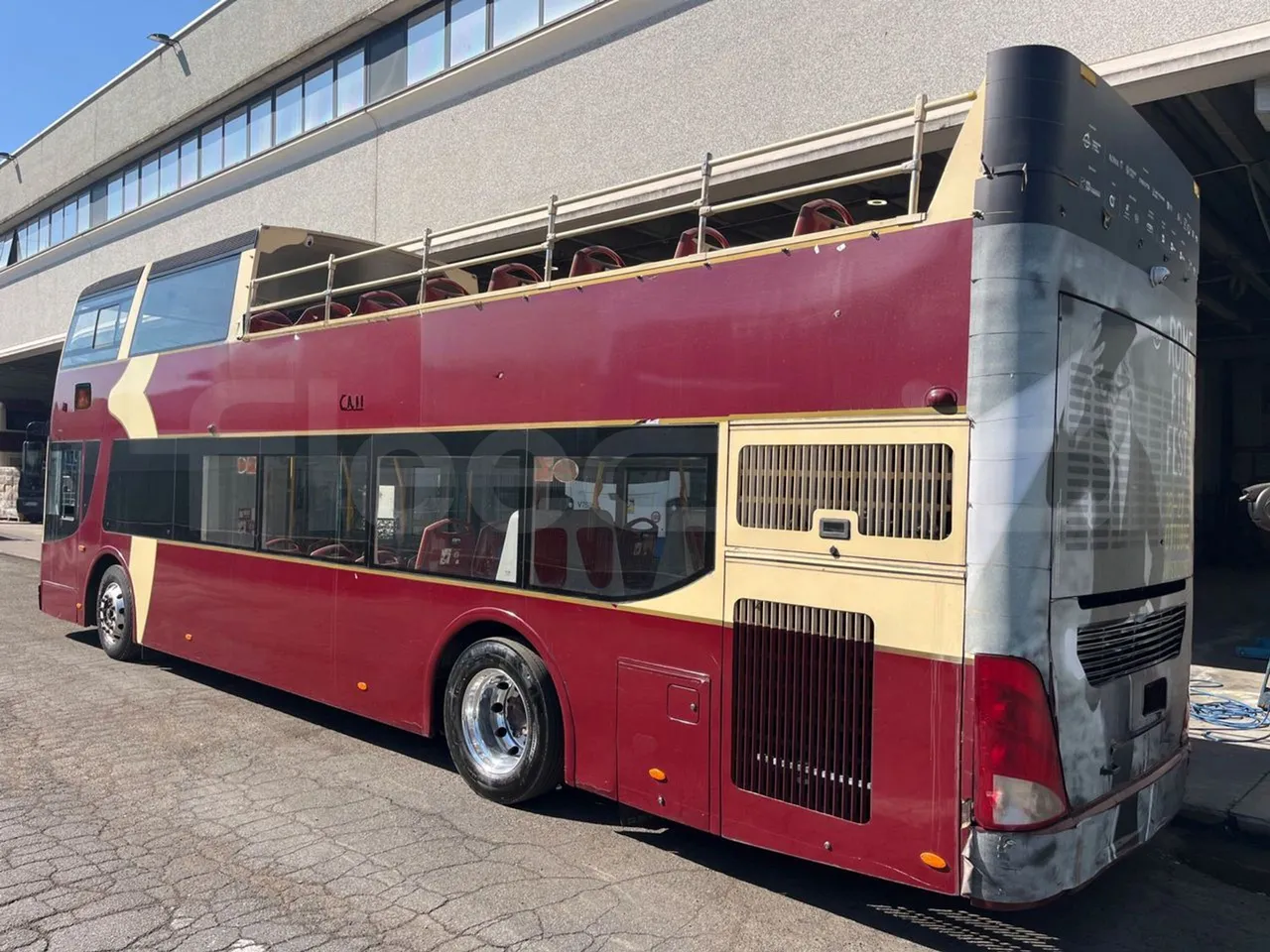 Ankai HFF6110GS1 ANKAI - Euro5 - 209kW - 11.400mt - 3/4 left rear side