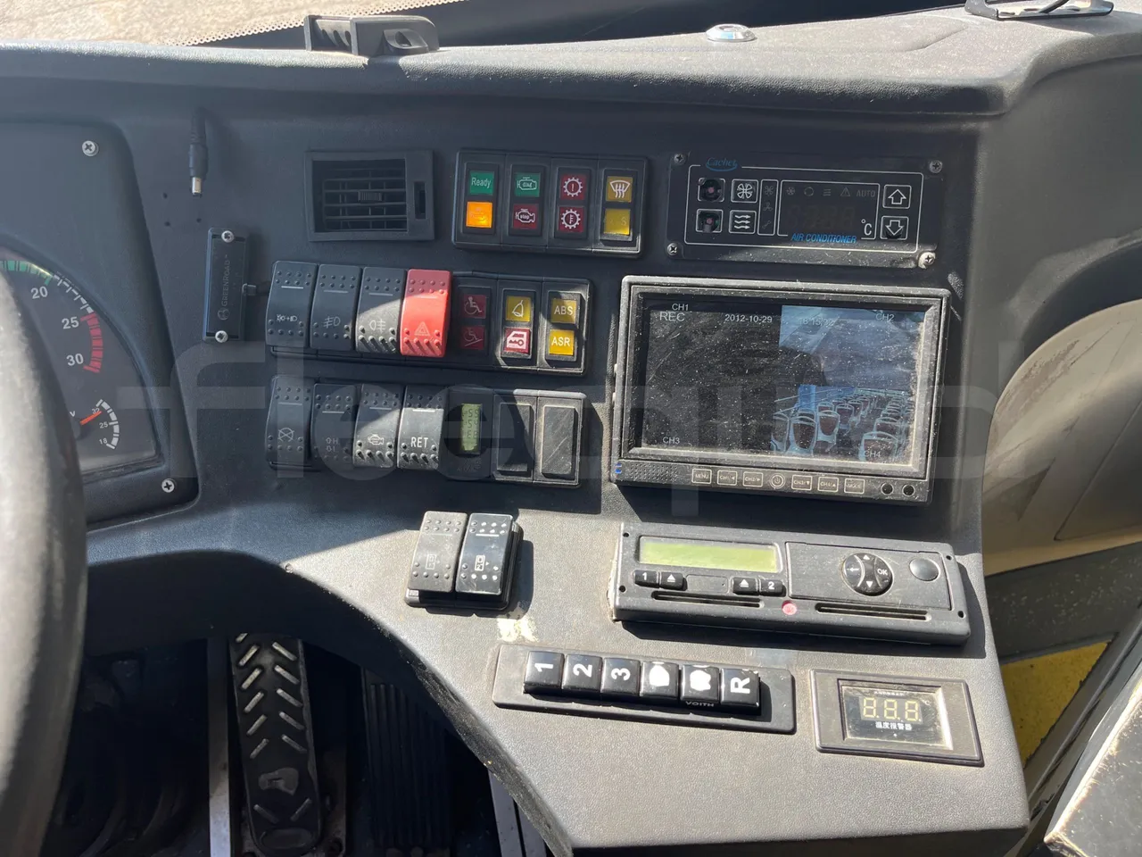 Ankai HFF6110GS1 ANKAI - Euro5 - 209kW - 11.400mt - radio accessories photo