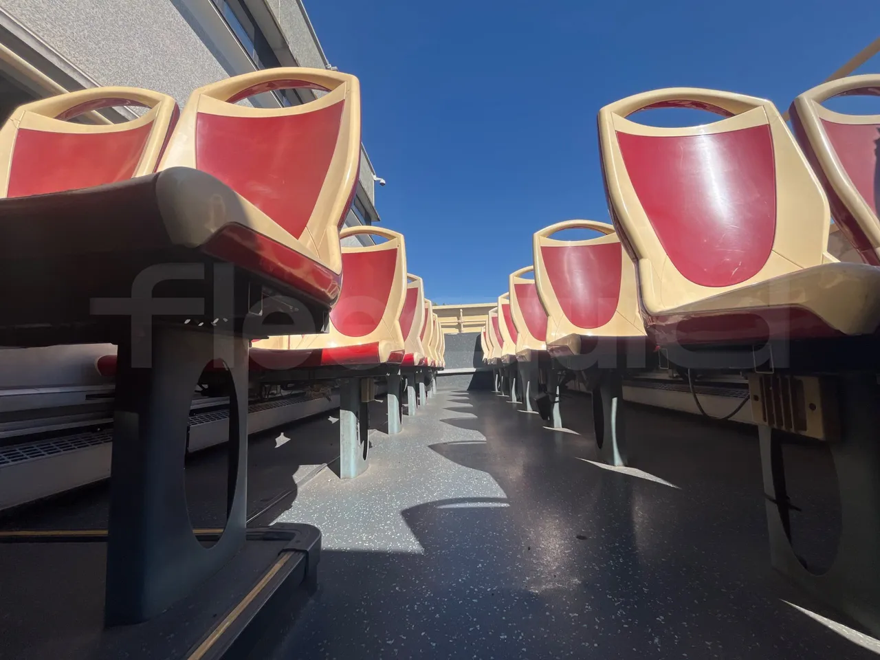 Ankai HFF6110GS1 ANKAI - Euro5 - 209kW - 11.400mt - seat brackets photo