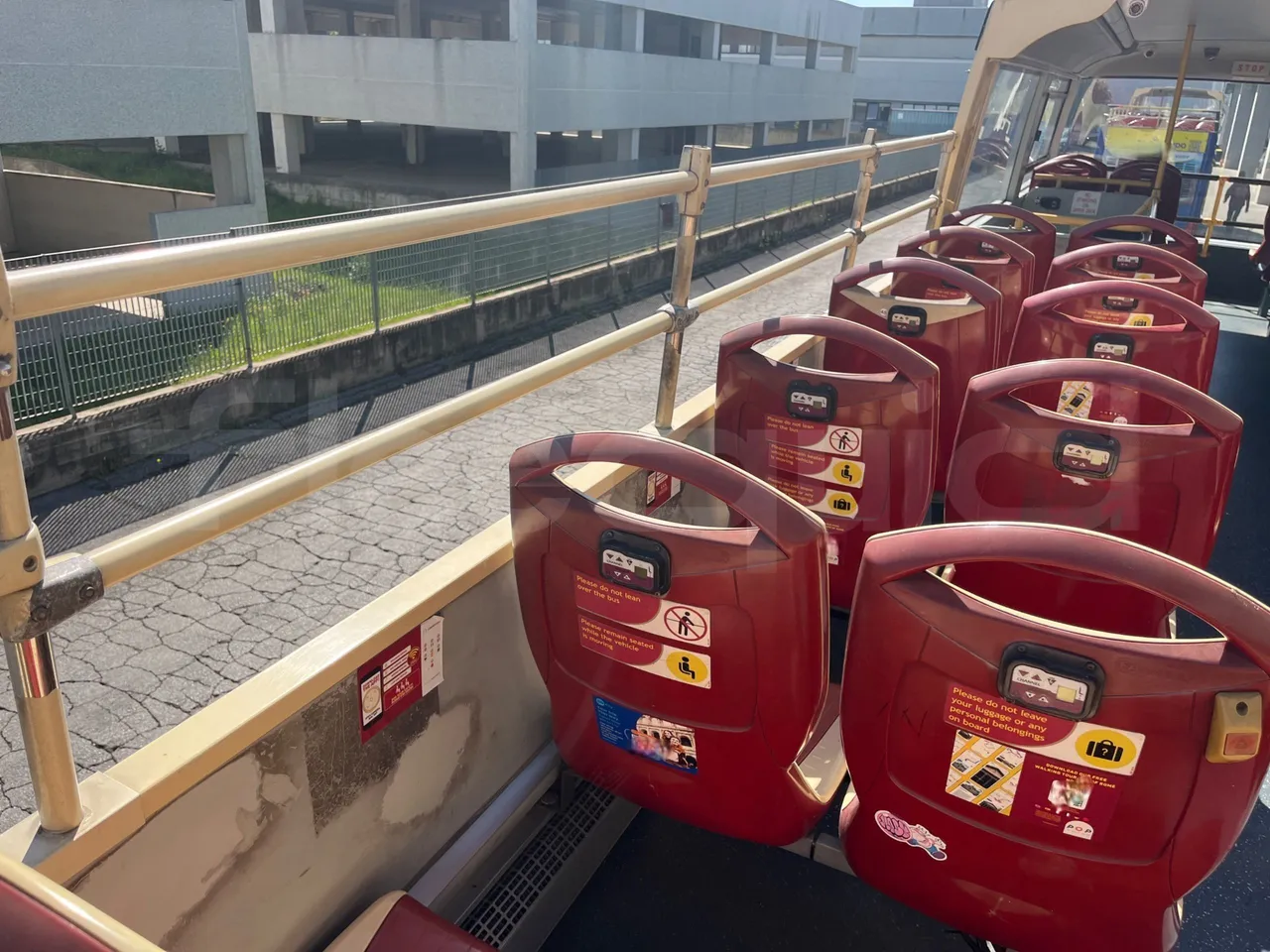 Ankai HFF6110GS1 ANKAI - Euro5 - 209kW - 11.400mt - disabled area photo