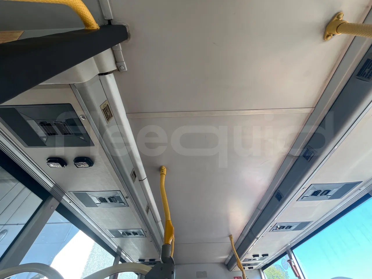 Ankai HFF6110GS1 ANKAI - Euro5 - 209kW - 11.400mt - roof hatch 3