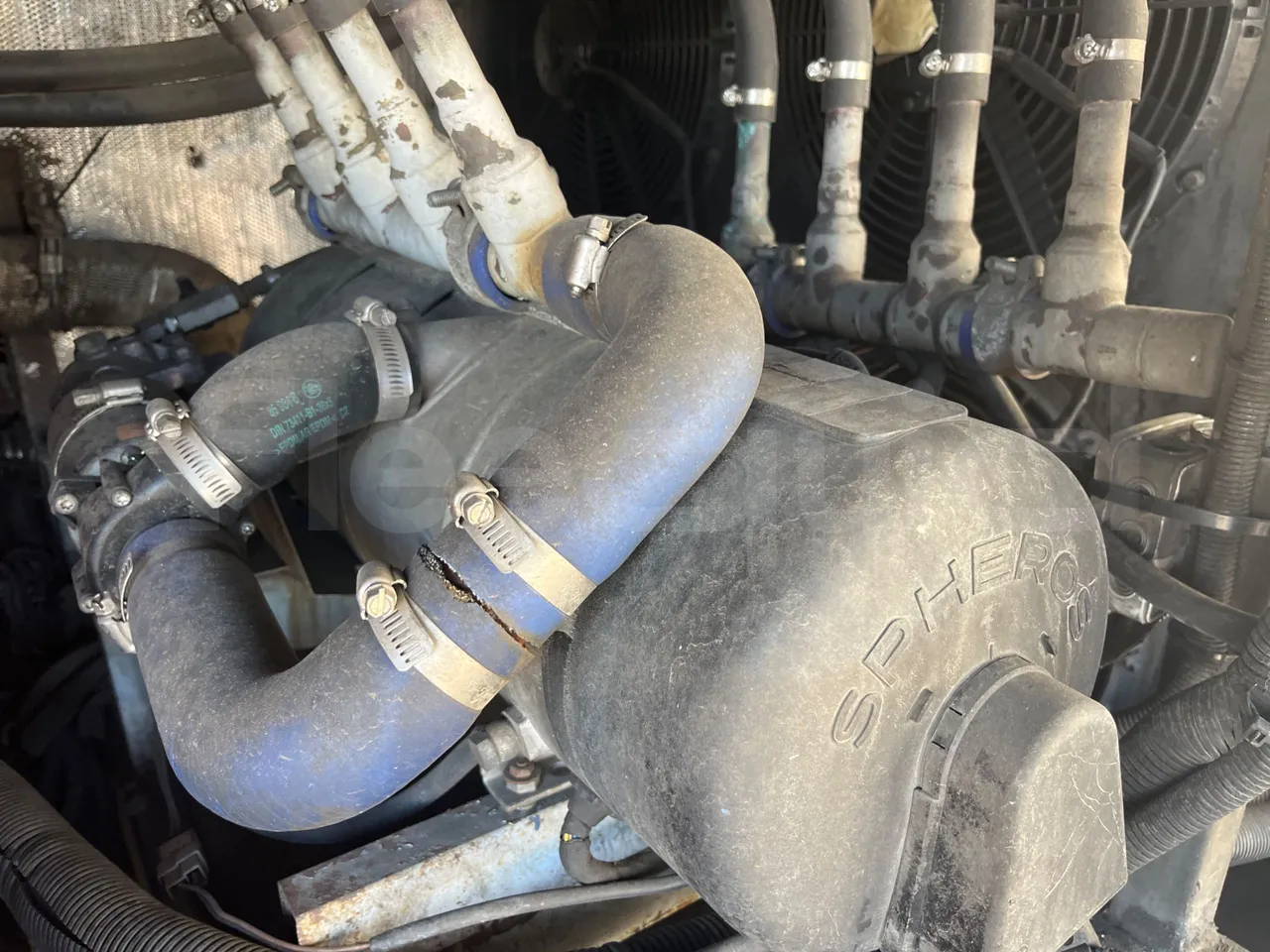 Ankai HFF6110GS1 ANKAI - Euro5 - 209kW - 11.400mt - preheater webasto photo