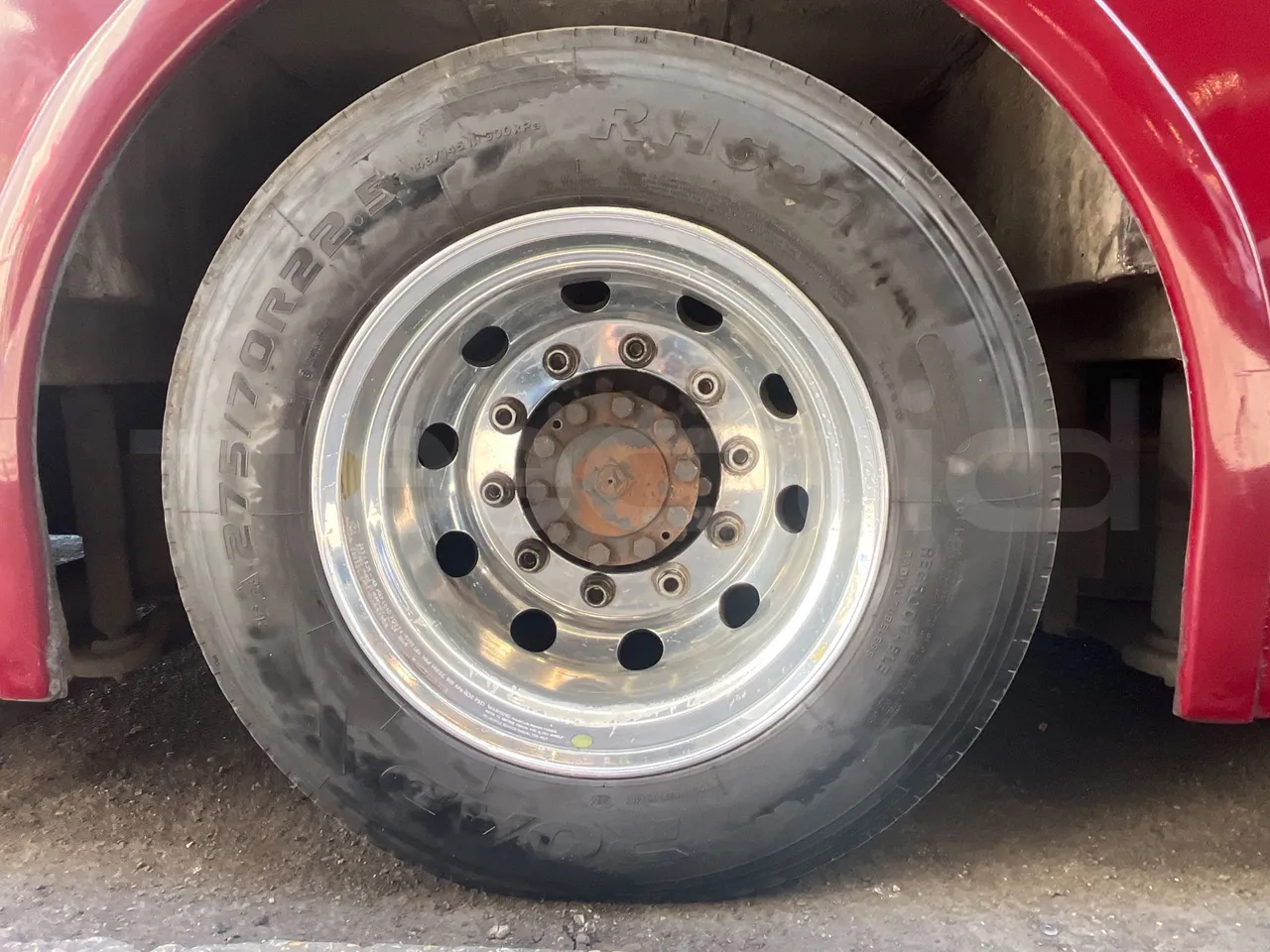 Ankai HFF6110GS1 ANKAI - Euro5 - 209kW - 11.400mt - rear left tire photo