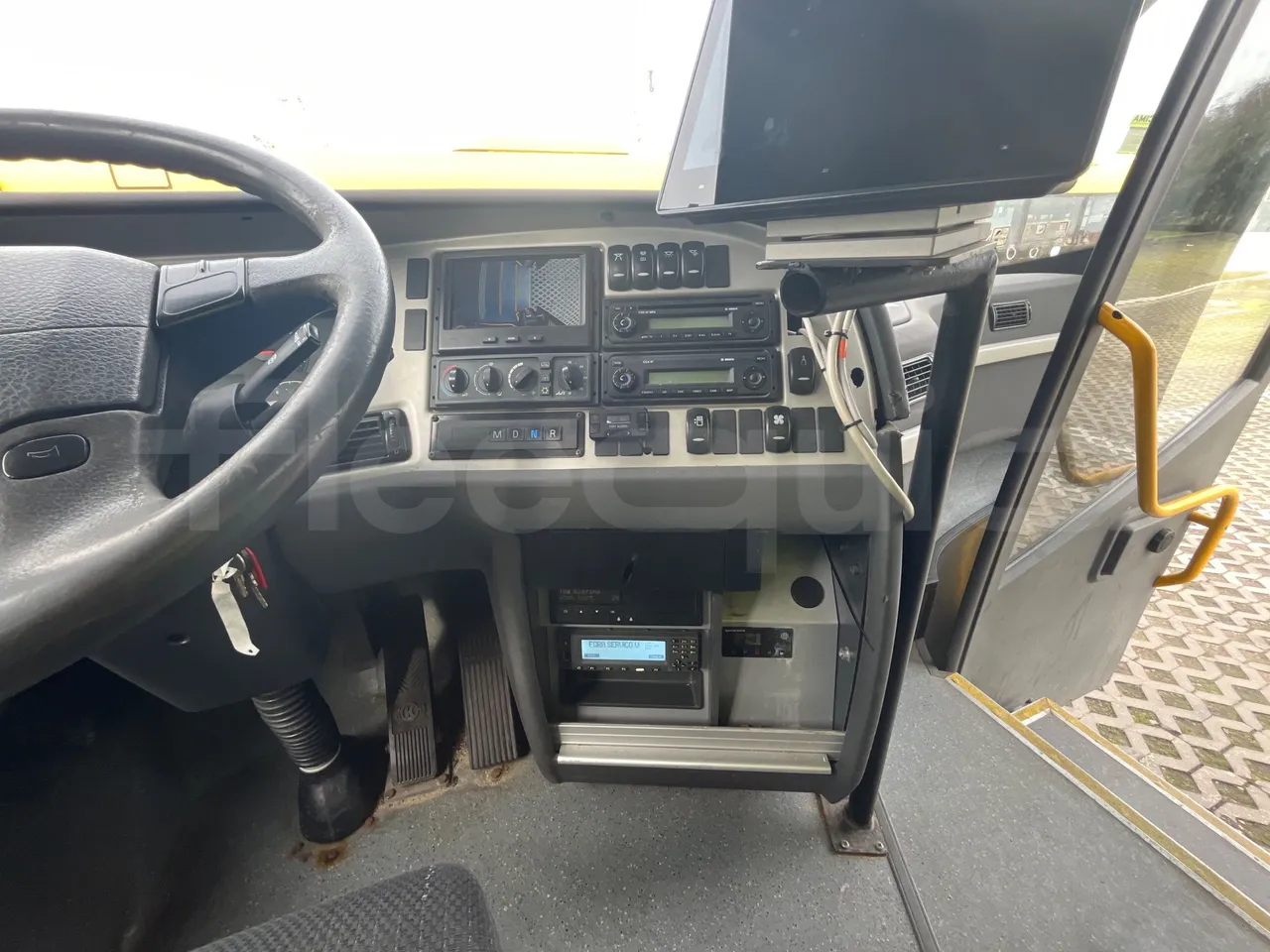 Volvo 9700-B8R B6SC 9700S - Euro 6 - 240 kW - 14.980 mt - onboard devices 1