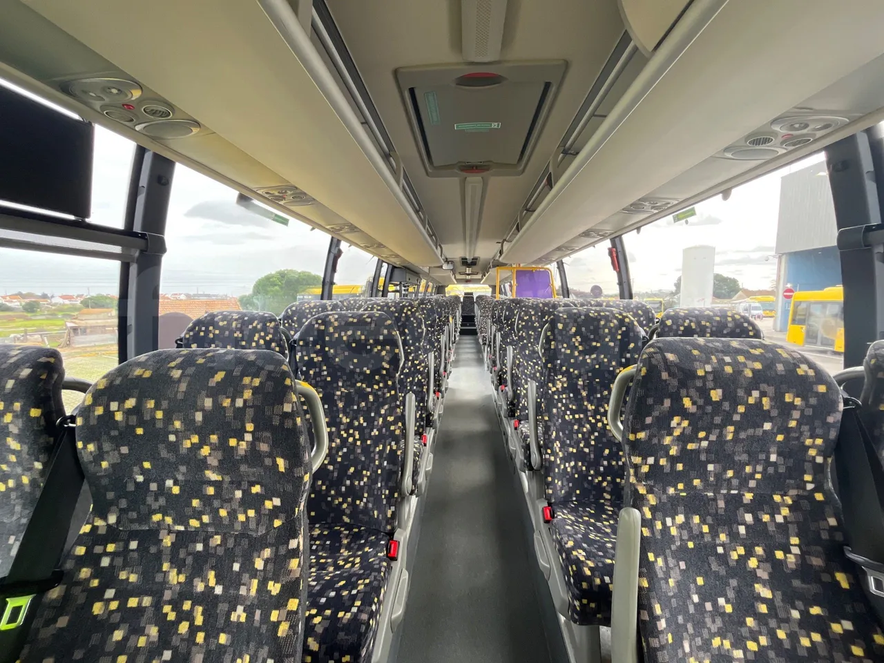 Volvo 9700-B8R B6SC 9700S - Euro 6 - 240 kW - 14.980 mt - interior reverse seats driver height