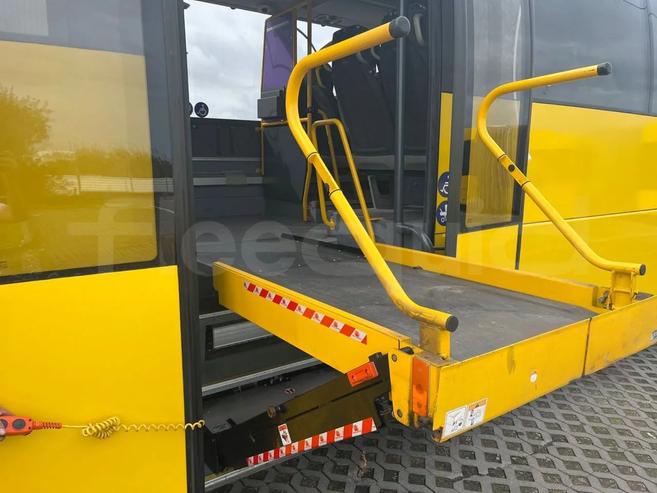 Volvo 9700-B8R B6SC 9700S - Euro 6 - 240 kW - 14.980 mt - platform open photo