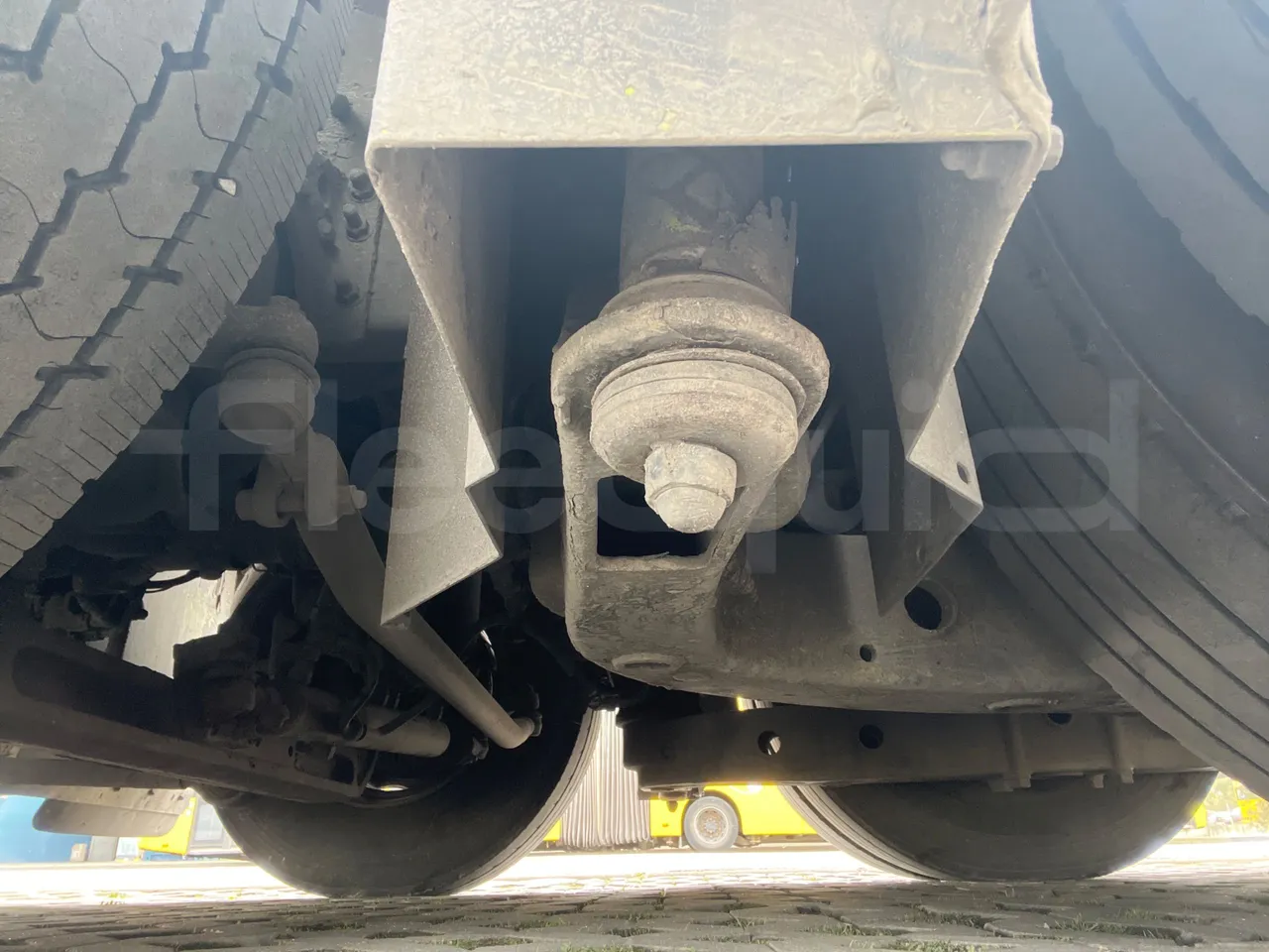 Volvo 9700-B8R B6SC 9700S - Euro 6 - 240 kW - 14.980 mt - axle 3 right side