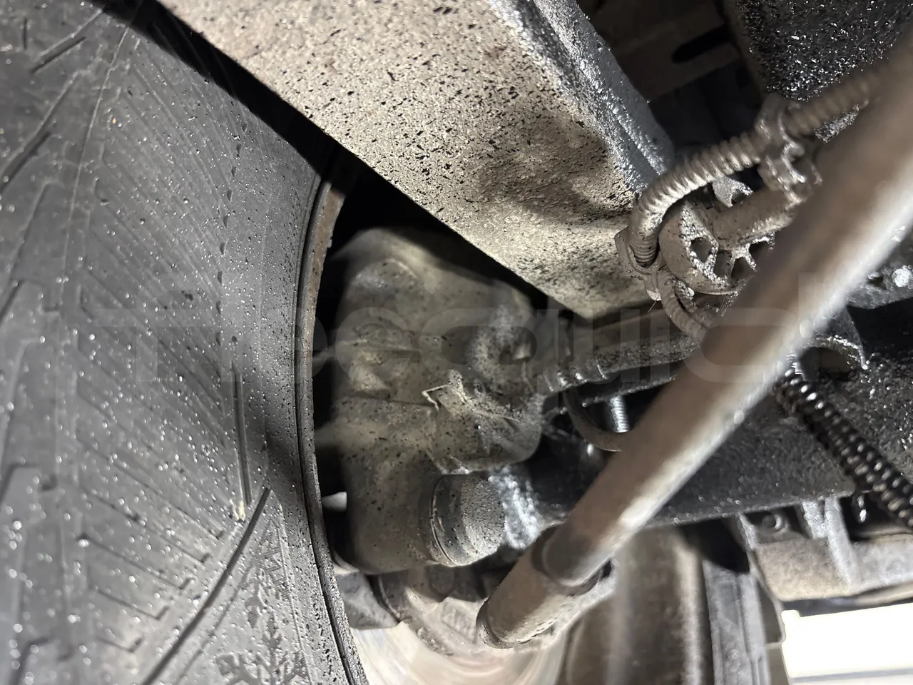 Iveco A50C17 f1CE - EURO4-122kw-7.800m - axle 2 caliper brakes right