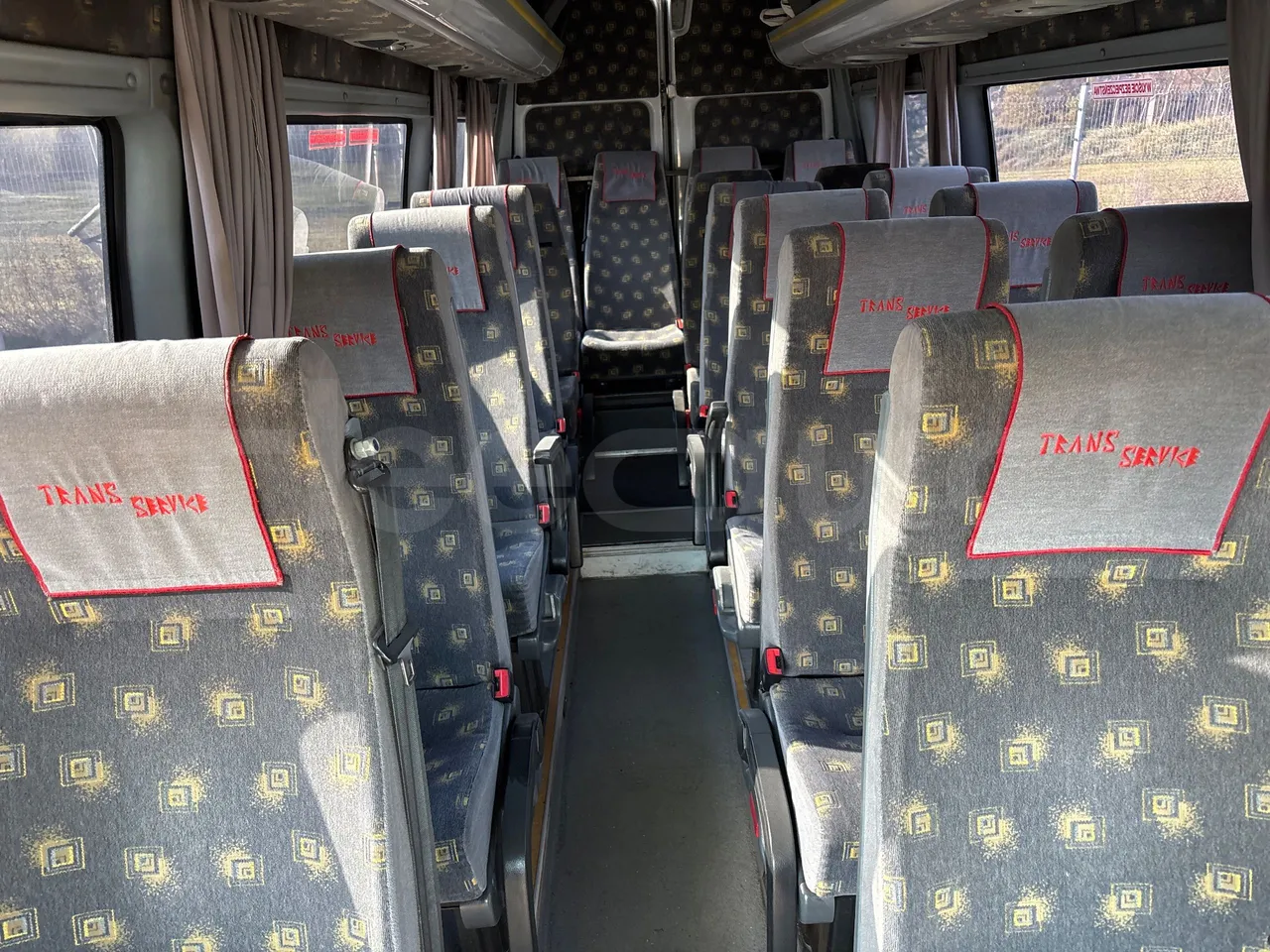 Iveco A50C17 f1CE - EURO4-122kw-7.800m - interior reverse seats driver height