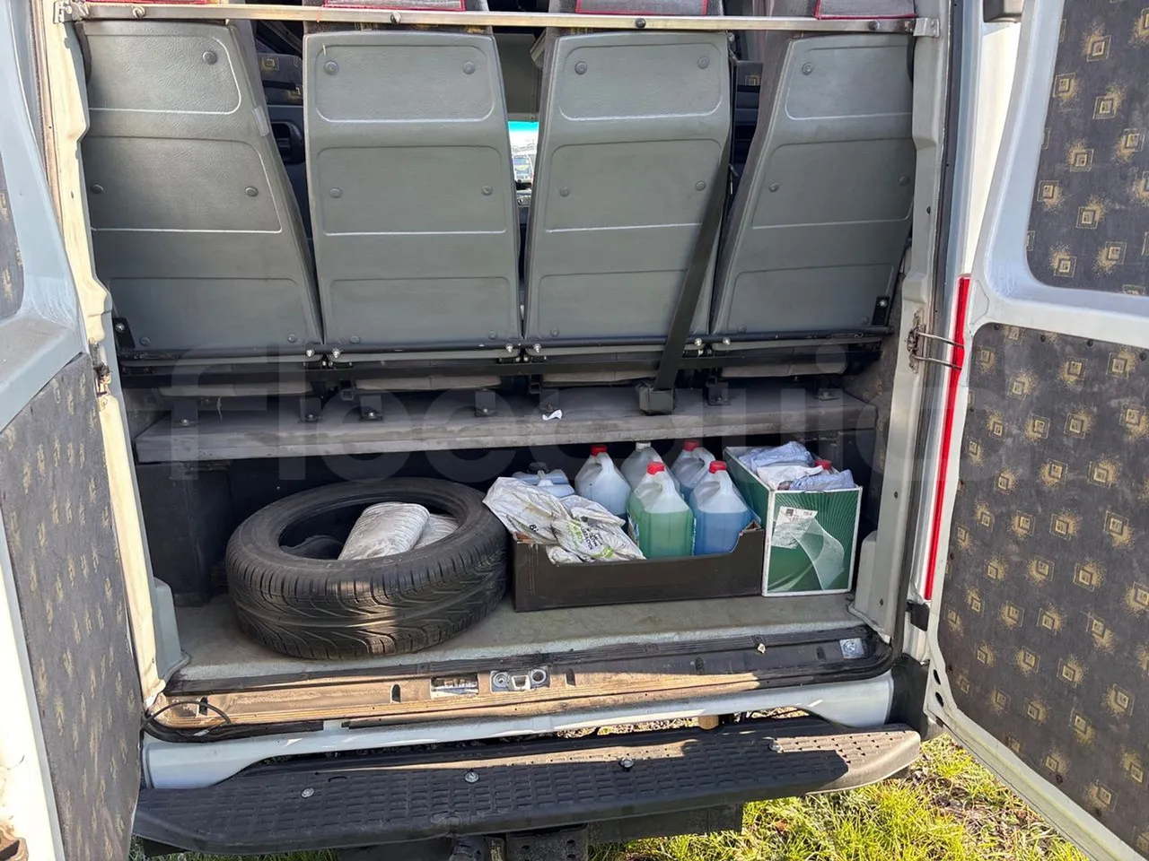 Iveco A50C17 f1CE - EURO4-122kw-7.800m - luggage rack photo