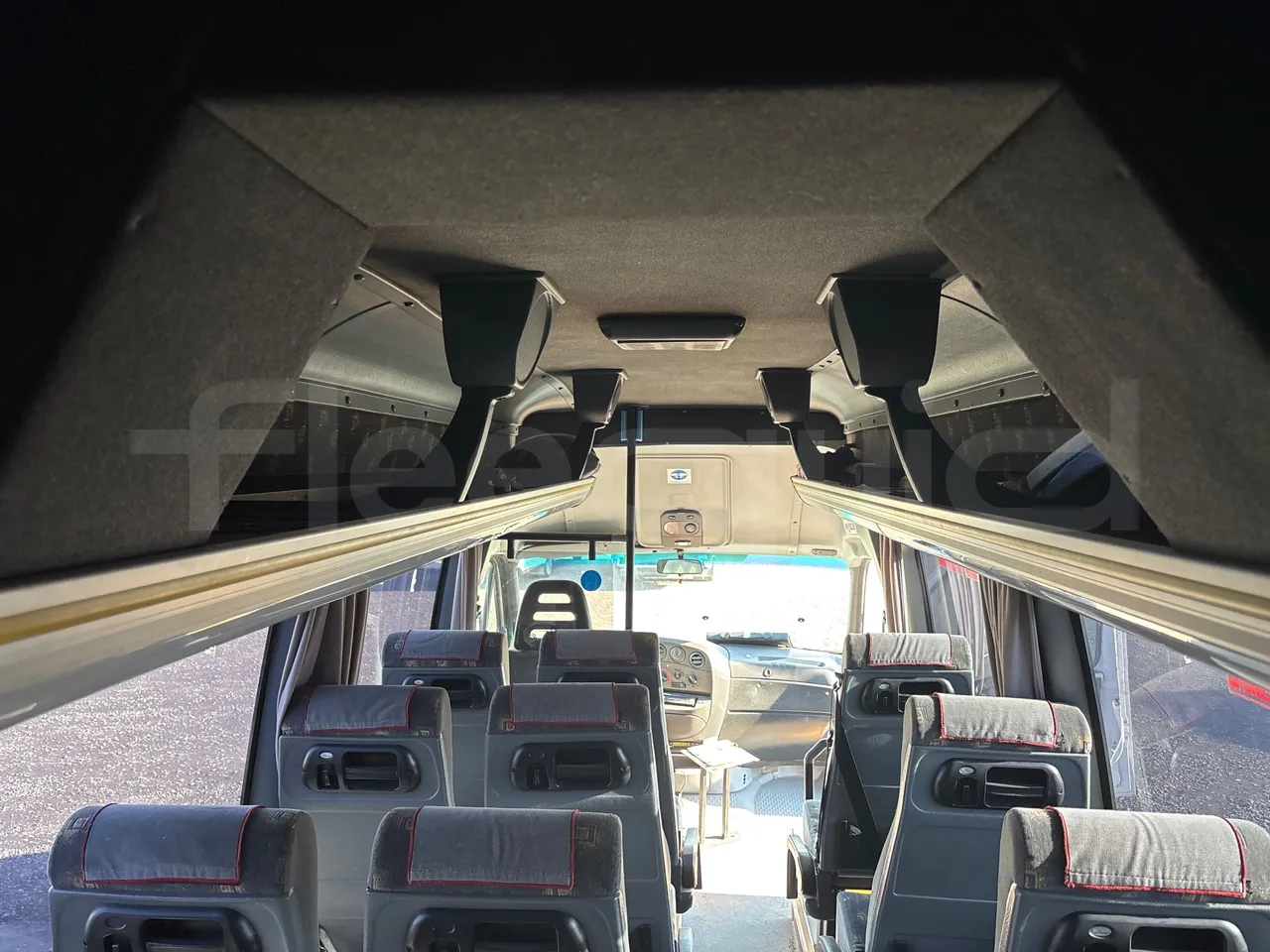 Iveco A50C17 f1CE - EURO4-122kw-7.800m - overhead compartments photo