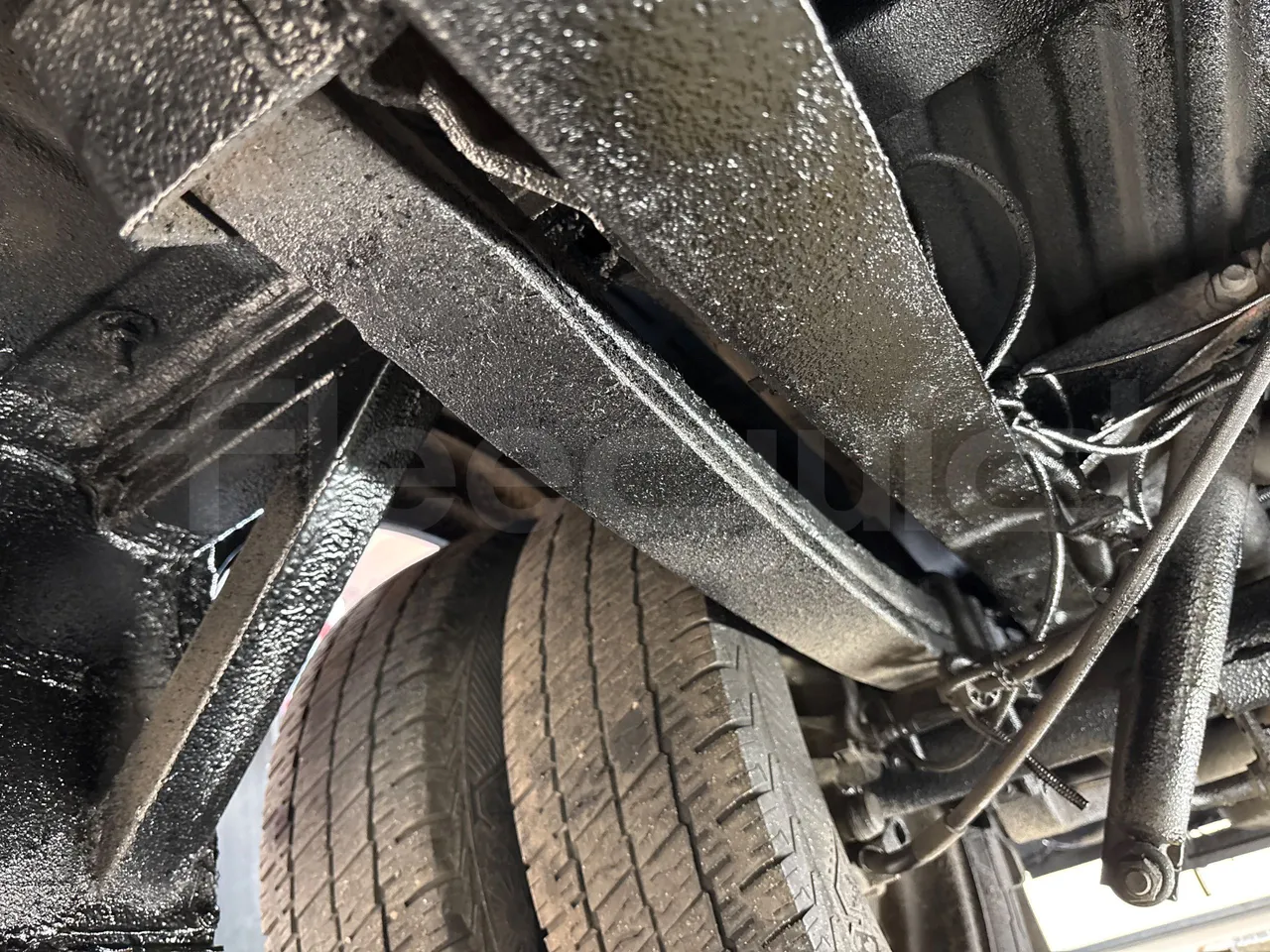 Iveco A50C17 f1CE - EURO4-122kw-7.800m - axel 2 leaf spring right