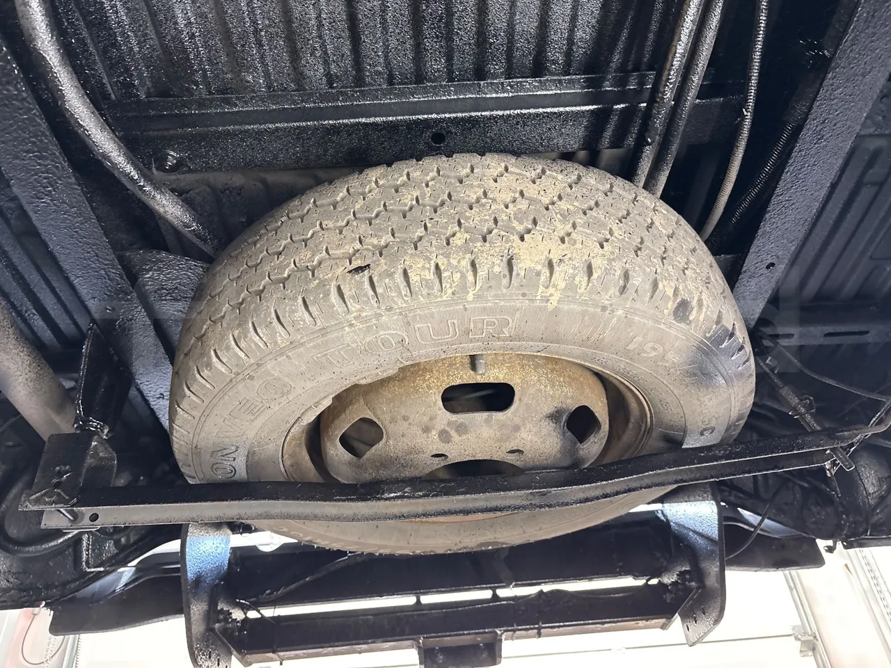 Iveco A50C17 f1CE - EURO4-122kw-7.800m - spare wheel